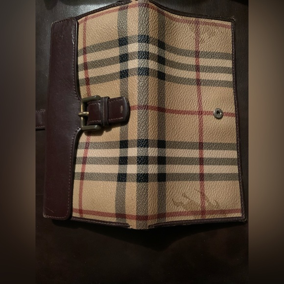 Burberry wallet